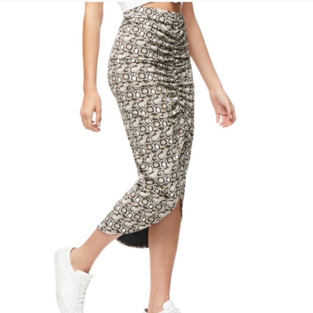 Good American NWOT Snakeskin Print Ruched Skirt, Size M